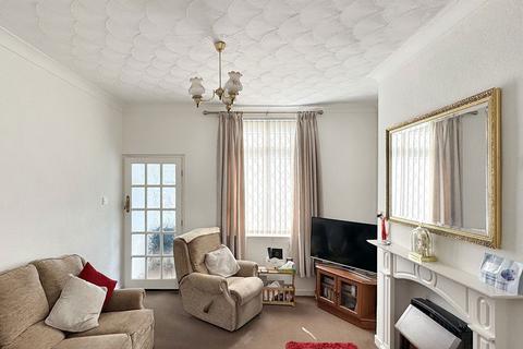 undefined, Lunts Heath Road, Farnworth, Widnes