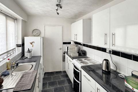 undefined, Lunts Heath Road, Farnworth, Widnes