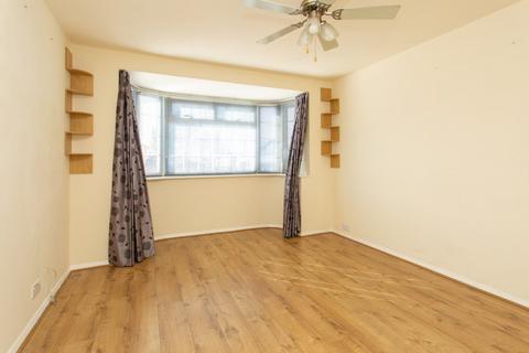 2 bedroom bungalow for sale, Hunters Forstal Road, Herne Bay, Kent, CT6