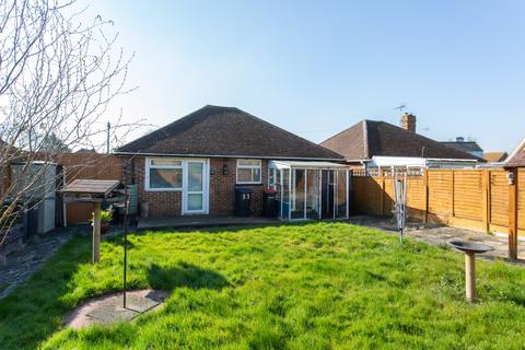 2 bedroom bungalow for sale, Hunters Forstal Road, Herne Bay, Kent, CT6