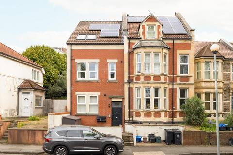 1 bedroom flat for sale, St. Johns Lane, Bristol