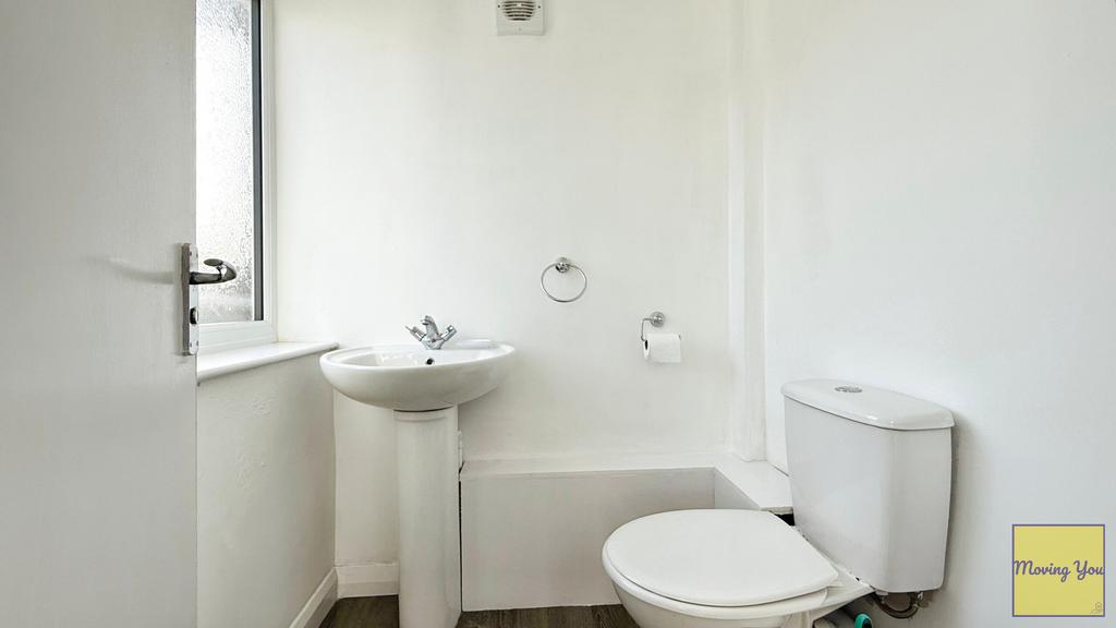 Downstairs cloakroom