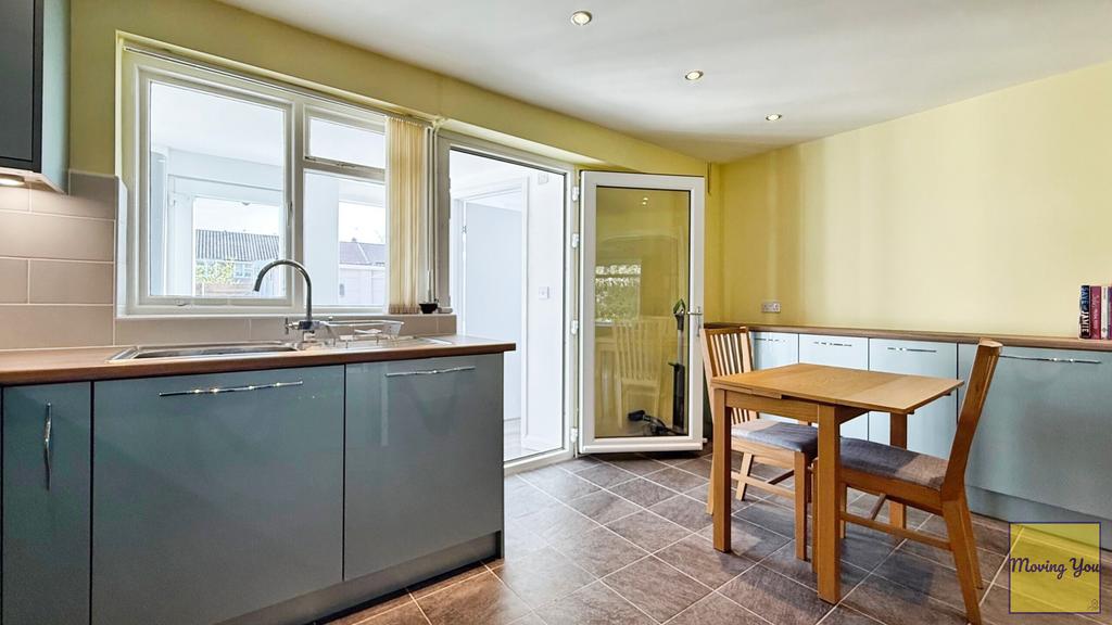 Kitchen/Dining room