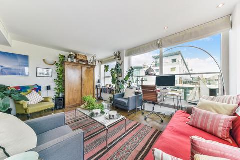 2 bedroom flat to rent, Cinnabar Wharf East, 28 Wapping High Street, Wapping, London, E1W.