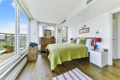 2 bedroom flat to rent, Cinnabar Wharf East, 28 Wapping High Street, Wapping, London, E1W.