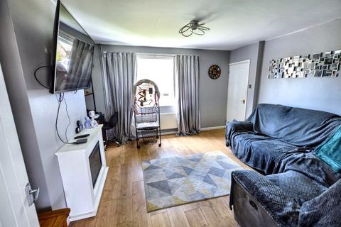 3 bedroom semi-detached house for sale, Oldham Drive, Spalding, PE11