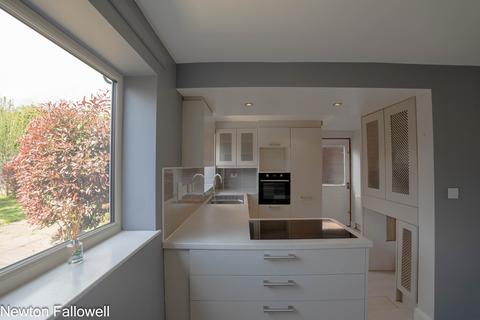 3 bedroom terraced house for sale, Beechwood Crescent , Ranby DN22