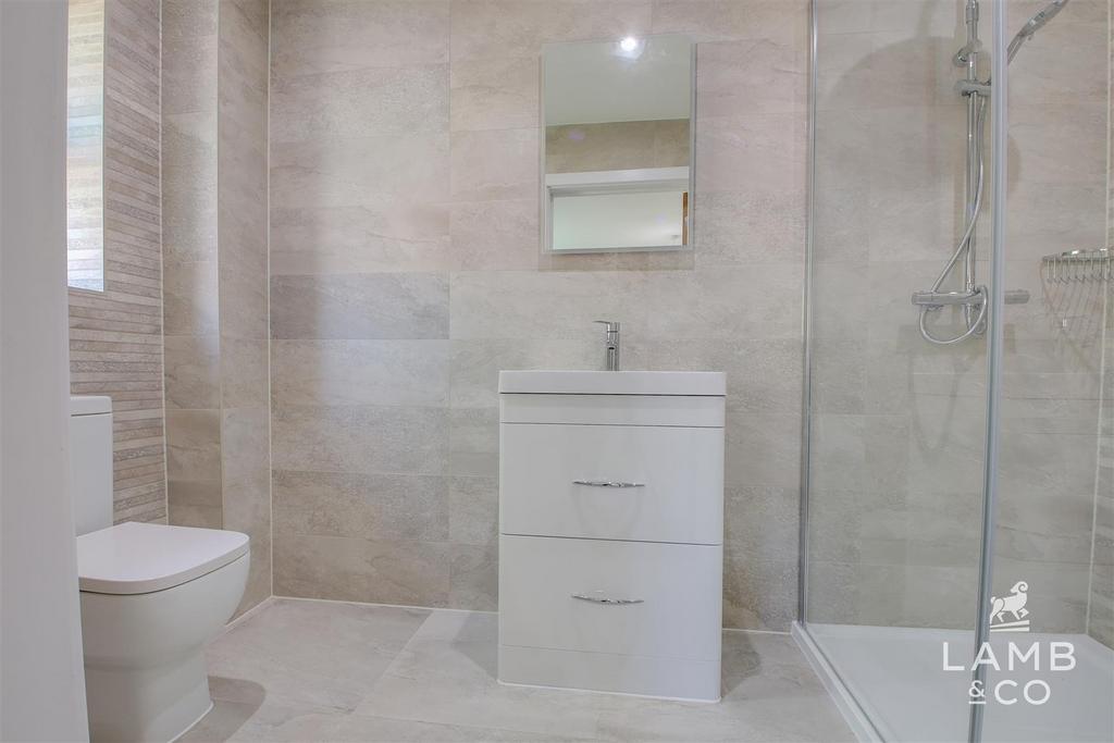 Ensuite