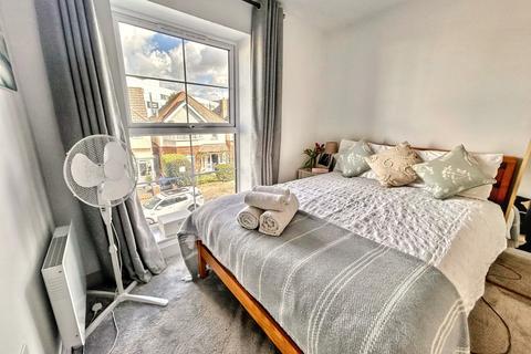 1 bedroom flat for sale, Ashley Cross