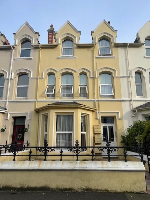 Flat 3 front.jpg