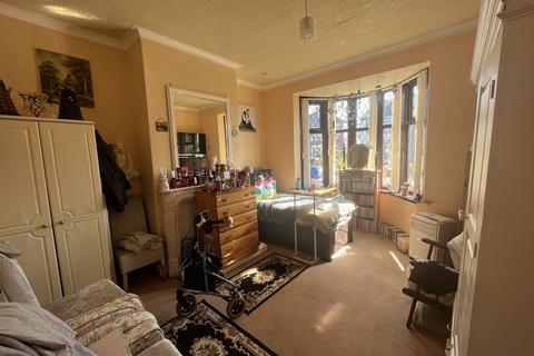 undefined, Layton Road, Layton FY3