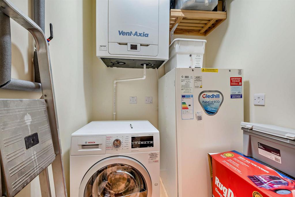 Utility room, utility
