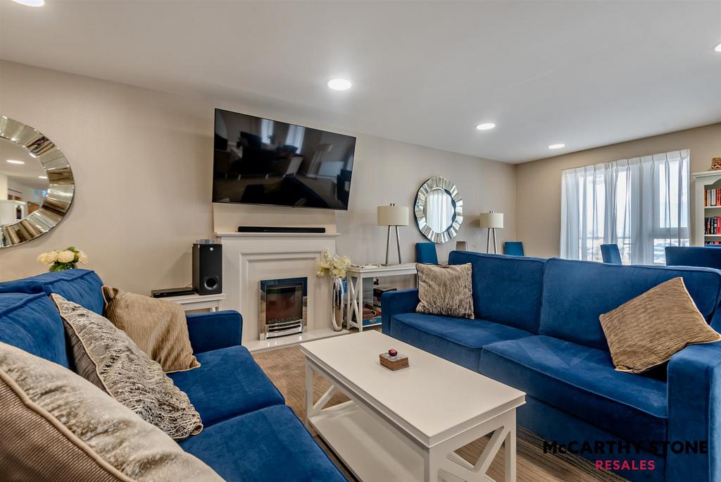 Living room, fireplace