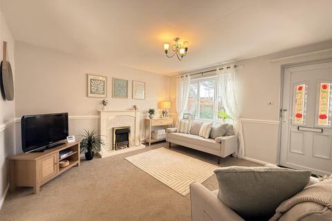 2 bedroom flat for sale, Clark Street, Stourbridge
