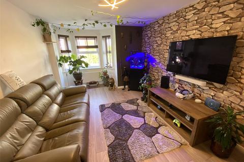76 Ferridays Fields, Woodside, Telford, TF7 5GJ