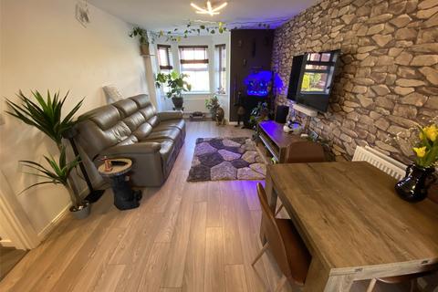 76 Ferridays Fields, Woodside, Telford, TF7 5GJ