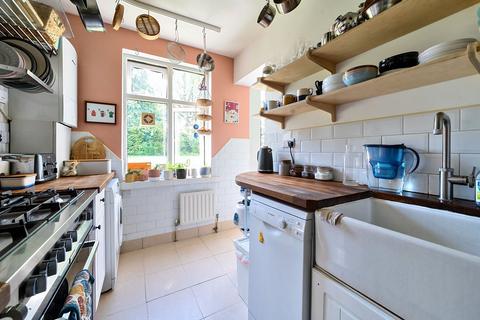 Flat 4, Howard House Howard Road, London, SE20 8HH