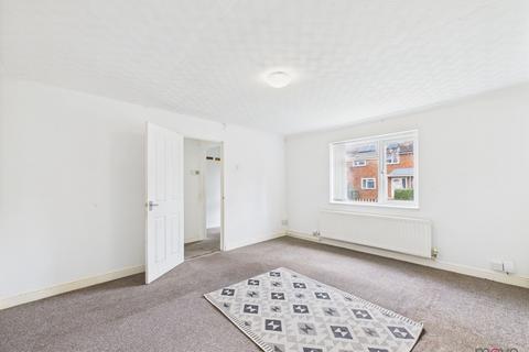 4 Compton Road, Cheltenham, GL51 9BX