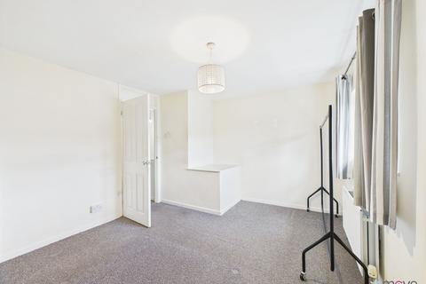 4 Compton Road, Cheltenham, GL51 9BX