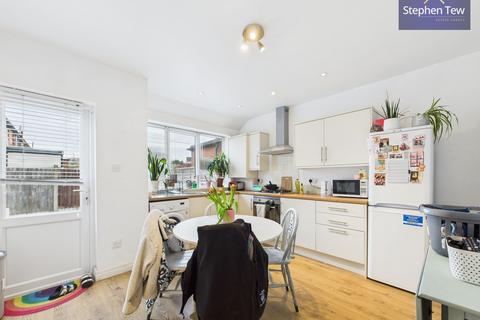48 Airedale Avenue, Blackpool, FY3 9LH