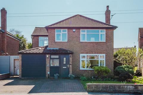 4 bedroom detached house for sale, Meadow Drive, Knutsford