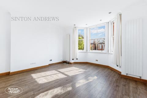 Flat 4, 7 Westbury Road, London, W5 2LE