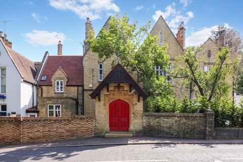 4 bedroom link detached house for sale, Brooklands Road, Weybridge, Surrey, KT13