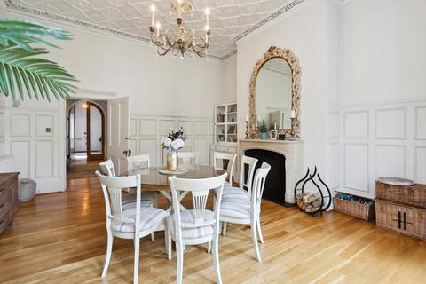 4 bedroom link detached house for sale, Brooklands Road, Weybridge, Surrey, KT13