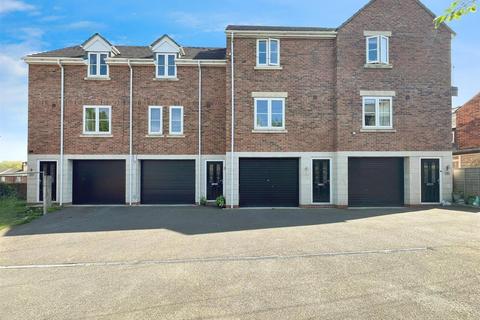 2 bedroom mews for sale, Lawton Street, Congleton