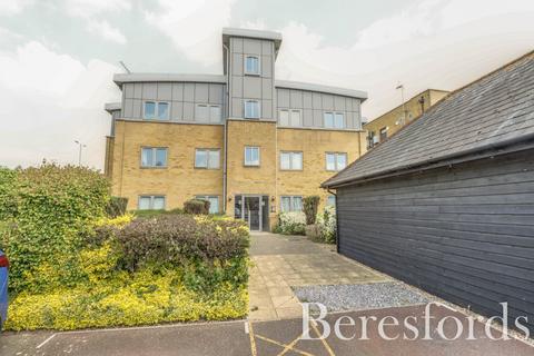 2 bedroom duplex for sale, Lynmouth Gardens, Chelmsford, CM2