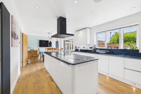 1 Ladymead, Portishead, Bristol, BS20 7LJ