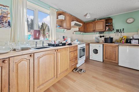 3 bedroom end of terrace house for sale, Forbes Road, Boston, PE21