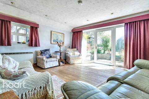 2 bedroom cottage for sale, Raydon, Ipswich
