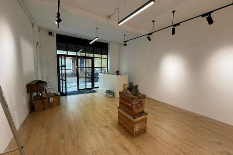 Retail property (high street) to rent, Princelet Street, London, Spitalfields