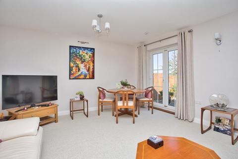 18 Downs Close, East Studdal, Dover, CT15 5BY