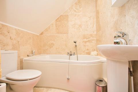18 Downs Close, East Studdal, Dover, CT15 5BY