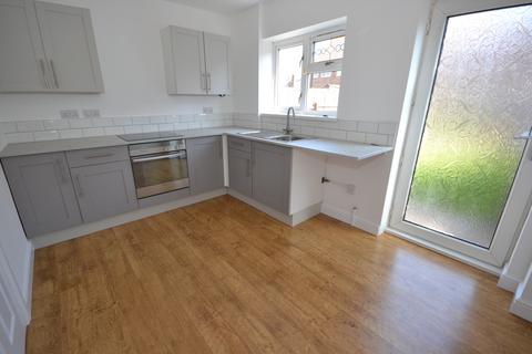 2 bedroom terraced house for sale, Silkstone Walk, Barnsley Street , Hull HU8