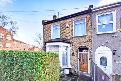 4 bedroom end of terrace house for sale, Harrow, Greater London HA3