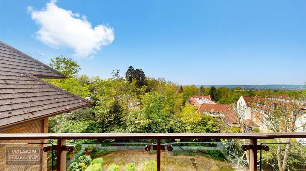 Palmerston Court, 11 Elmfield Close - ZCygn Ph Slibe