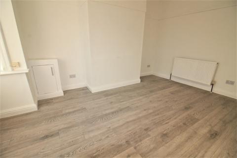 3 bedroom house to rent, Hebden Road, Liverpool