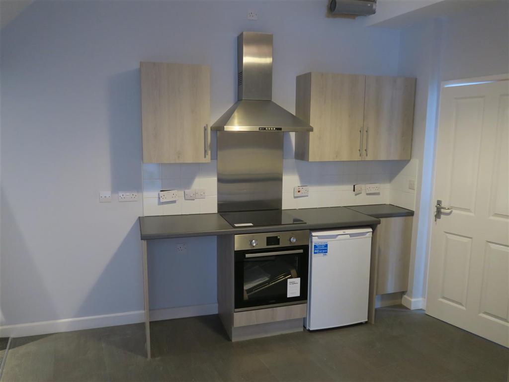 P003789 Communal Kitchen v2.JPG