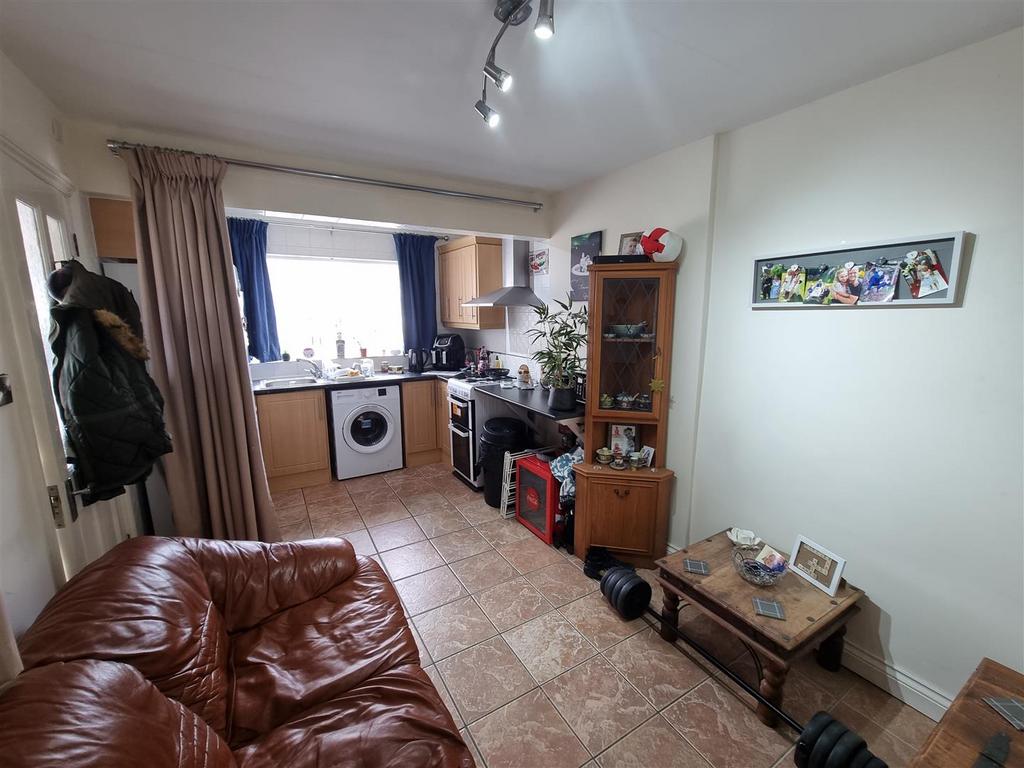 Living Area v2.jpg