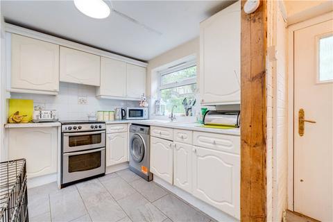 37 Garth End, Collingham, Wetherby, LS22 5BH