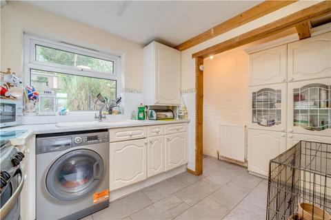 37 Garth End, Collingham, Wetherby, LS22 5BH