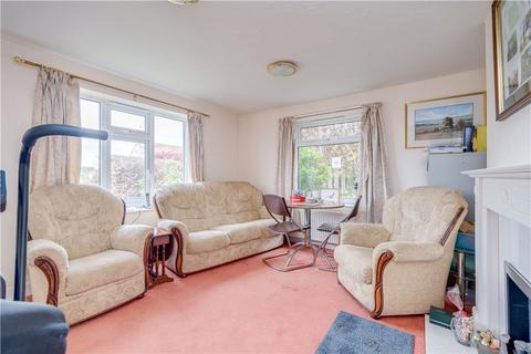 37 Garth End, Collingham, Wetherby, LS22 5BH