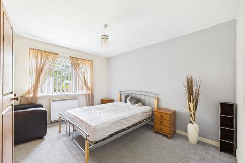23 Crypt Court, Tuffley, Gloucester, GL4 0QB
