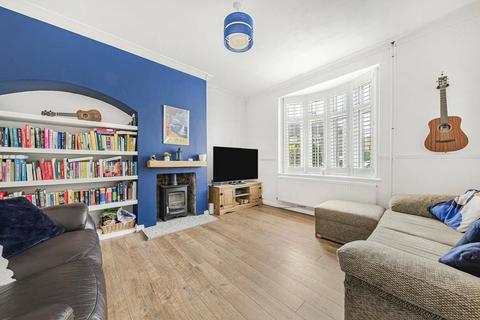 92 Capstone Road, Bromley, BR1 5NB