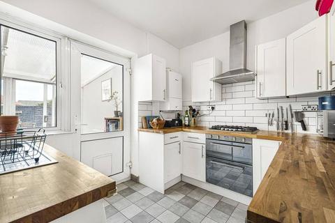 92 Capstone Road, Bromley, BR1 5NB