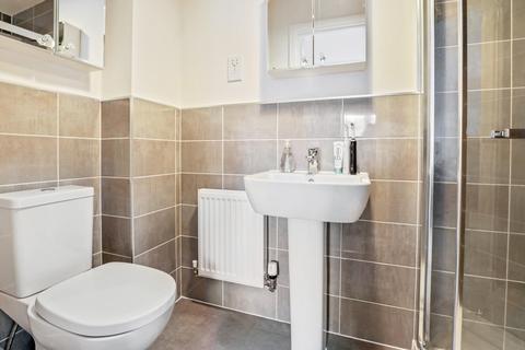4 bedroom detached house to rent, Harvest Road, Market Harborough