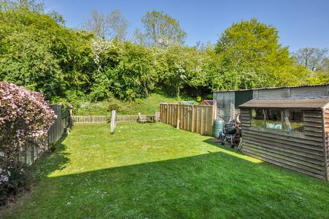 15 Glebe Drive, Brackley, NN13 7BX